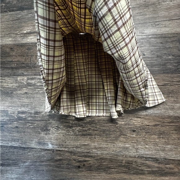 SO Tan Mini Skater Plaid Brown Skirt with Pleats - Picture 6 of 7
